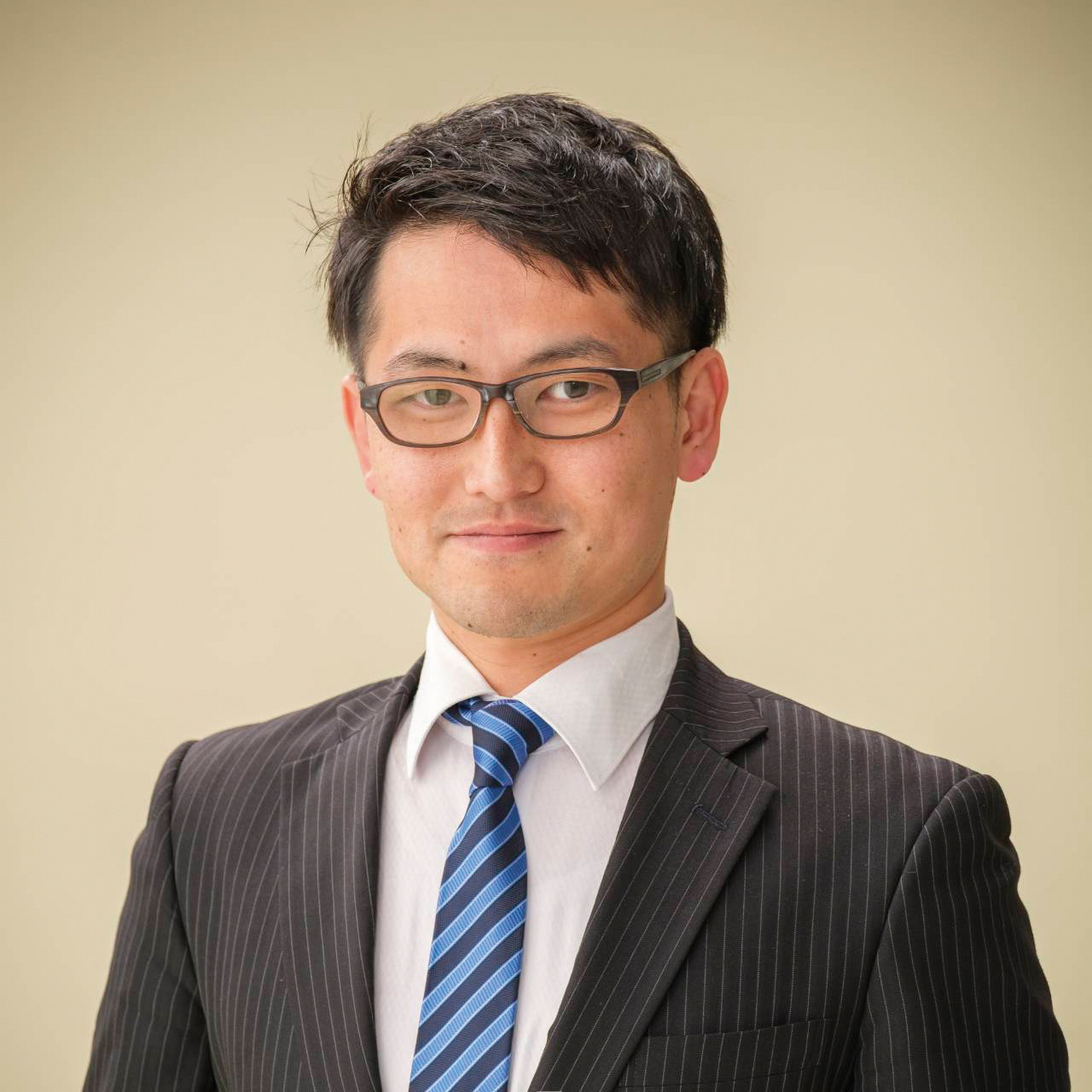 広報・交流委員会　委員長　田中　祐介
