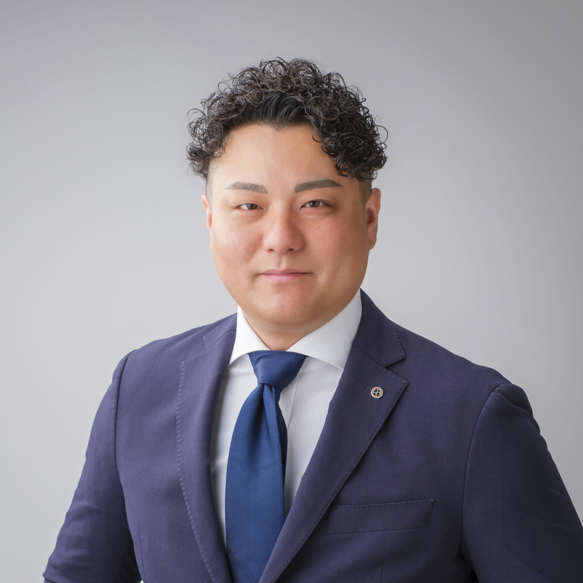 会員増強委員会　委員長　草深　裕也