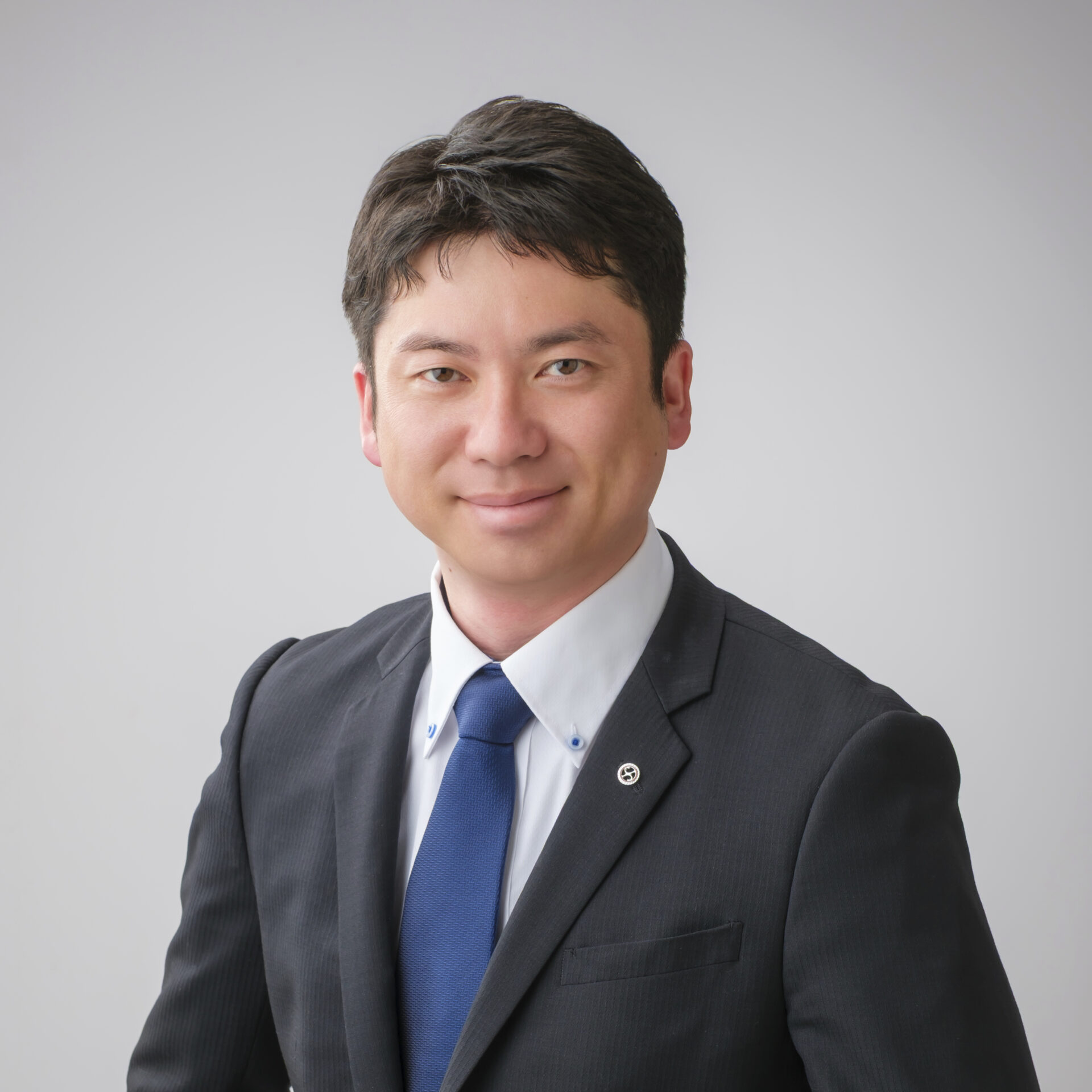 未来創造委員会　委員長　鈴木　翔